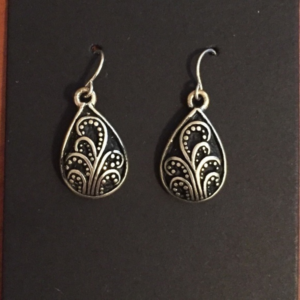 Black & Silver tone earrings